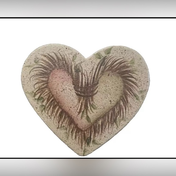 Vintage Brooch Wooden Heart with Hand Painted Floral Design Cottagecore Boho - Picture 1 of 5